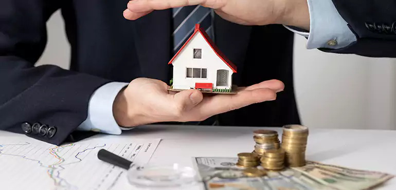 Who Do We Buy Houses From in Rochester, NY?